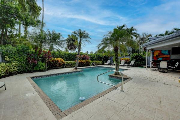 Chapel Creek At Boca West Country Club, 19236 Chapel Creek Dr, Boca Raton, Florida 33434, image 1