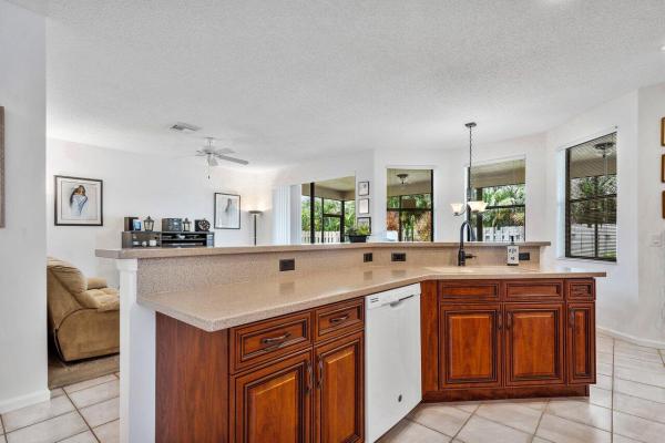 Aspen Ridge, 5778 Aspen Ridge Cir, Delray Beach, Florida 33484, image 2