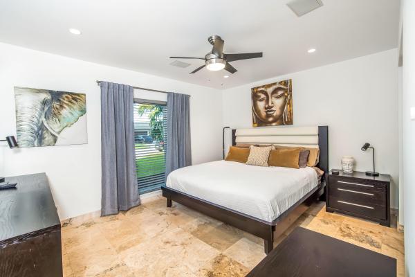 Boca Keys, 820 Forsyth St, Boca Raton, Florida 33487, image 2
