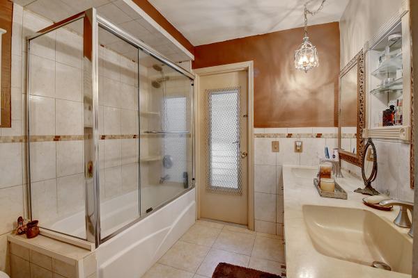 Royal Oaks Hills, 599 SW 8th Ter, Boca Raton, Florida 33486, image 1