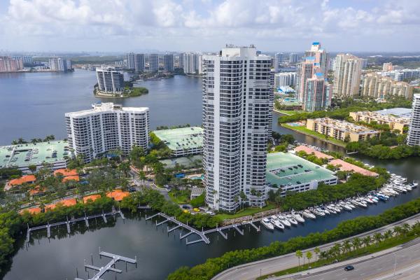 Mystic Pointe Tower 400, 3500 Mystic Pointe Dr #1906, Aventura, Florida 33180, image 1