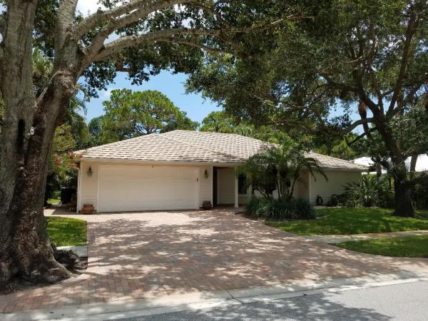 The Shores Of Jupiter, 18636 Lake Bend Dr, Jupiter, Florida 33458, image 1
