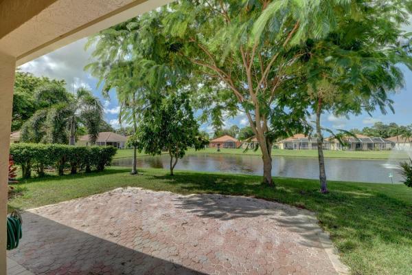 Bonisle At Woodbine, 2011 Bonisle Cir, Riviera Beach, Florida 33418, image 2