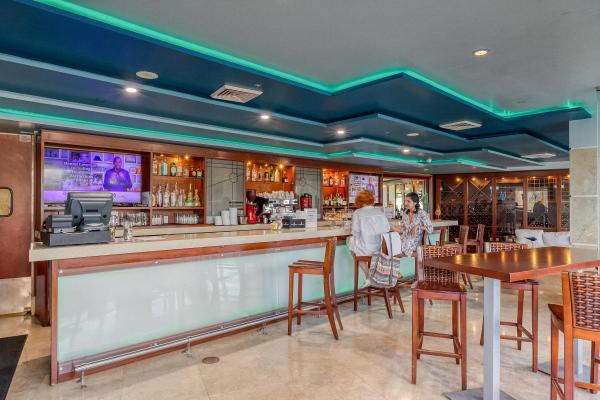Marenas Resort, 18683 Collins Ave #610, Sunny Isles Beach, Florida 33160, image 2