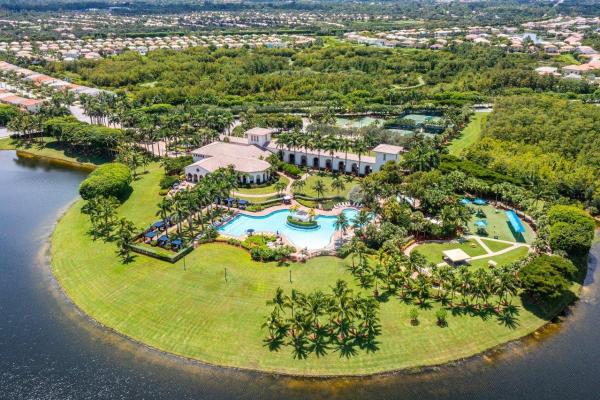 Easton Village, 9087 Alexandra Cir, Wellington, Florida 33414, image 2