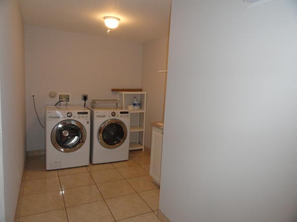 Tropical Country Estates, 9055 Brandy Ln, Lake Worth, Florida 33467, image 1