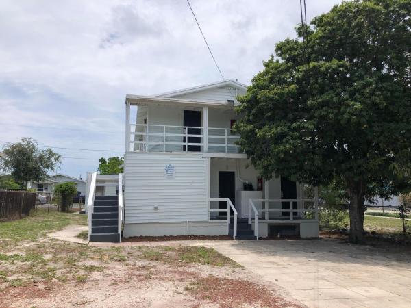 Freshwater Avenue, 921 14th St, West Palm Beach, Florida 33401, image 2