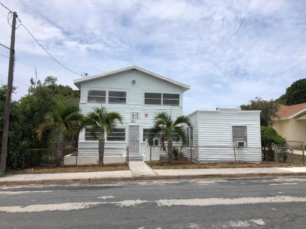 Freshwater Avenue, 921 14th St, West Palm Beach, Florida 33401, image 1