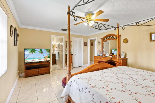 River Park, 216 Riomar Dr, Port St. Lucie, Florida 34952, image 2