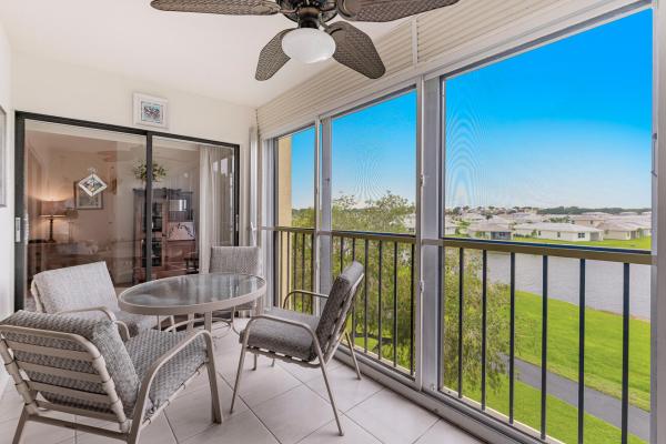 Huntington Lakes 3, 14476 Amberly Ln #405, Delray Beach, Florida 33446, image 2