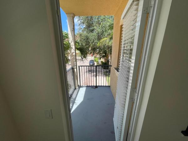 Harbour Oaks, 2420 San Pietro Cir, Palm Beach Gardens, Florida 33410, image 2