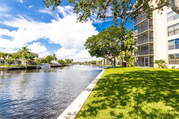 Boca Bayou, 14 Royal Palm Way #1030, Boca Raton, Florida 33432, image 2