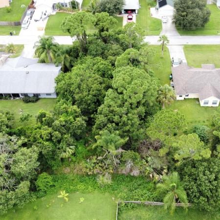 Hidden Oaks, 1920 SW Logwood Rd, Port St. Lucie, Florida 34953, image 2