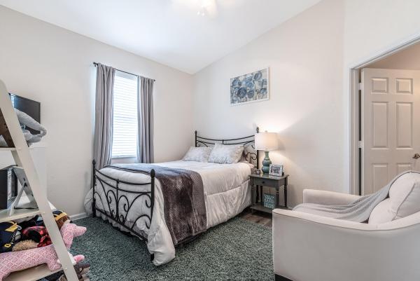 Thousand Oaks, 3171 Laurel Ridge Cir, Riviera Beach, Florida 33404, image 1
