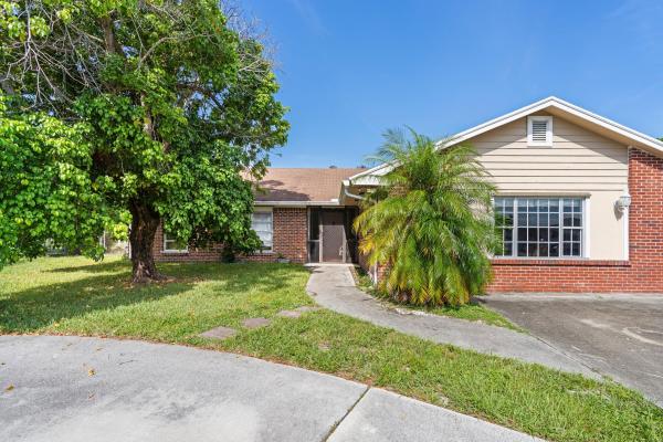 Brentwood, 404 Circle W, Jupiter, Florida 33458, image 1
