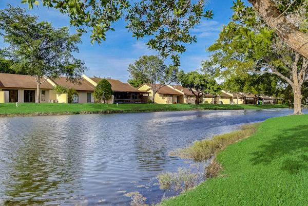 Country Squire Townhomes, 10875 NW 29th Mnr #8, Sunrise, Florida 33322, image 1