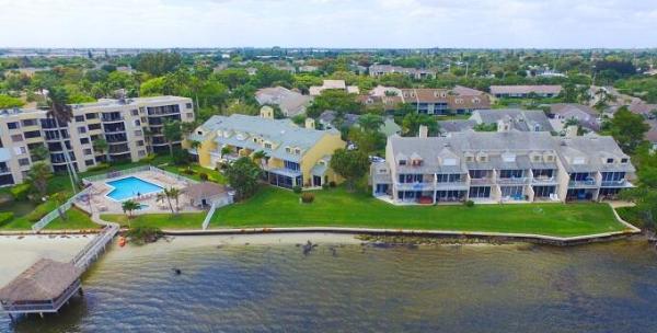 Lakeshore Colony, 8200 Lakeshore Dr #4070, Hypoluxo, Florida 33462, image 1