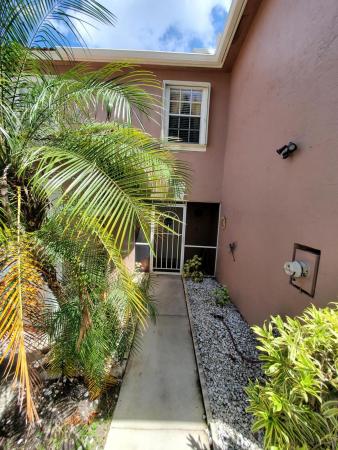 Country Glen At Rivermill, 6856 Willow Creek Run, Lake Worth, Florida 33463, image 1