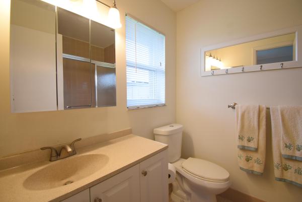 Camelot Village, 6800 Moonlit Dr, Delray Beach, Florida 33446, image 2