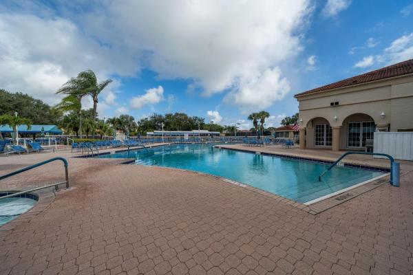 Diamante Village, 5195 Europa Dr #J, Boynton Beach, Florida 33437, image 3