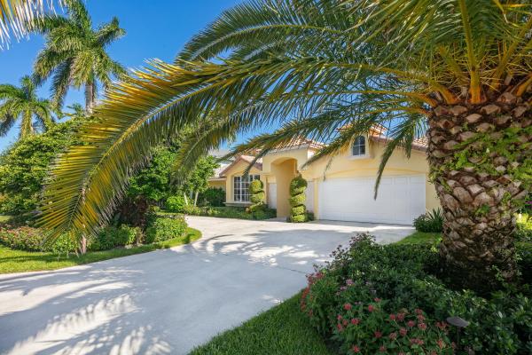 Tropic Isle, 934 Cypress Dr, Delray Beach, Florida 33483, image 2