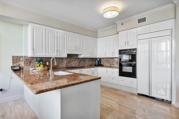 Toscana West Tower, 3720 S Ocean Blvd #507, Highland Beach, Florida 33487, image 2