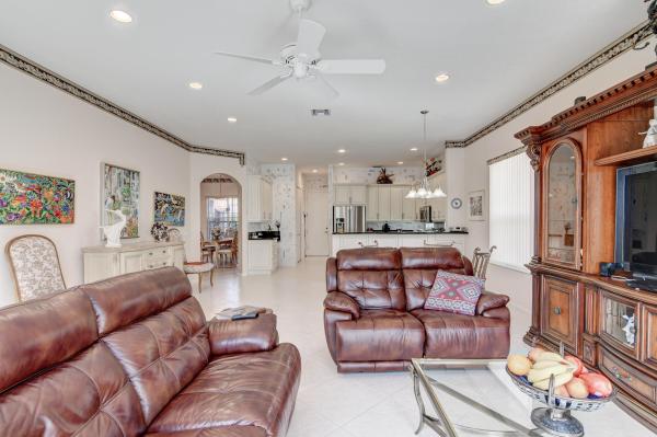 Lalique At The Cascades, 6655 E Liseron, Boynton Beach, Florida 33437, image 1