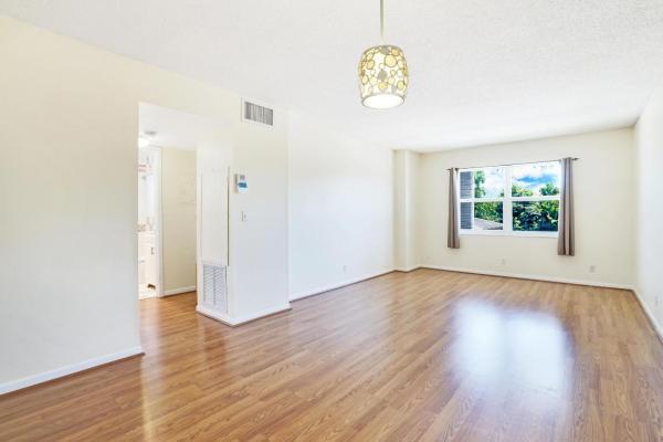 Colmar Manor, 111 Cleveland St #B10, Lake Worth Beach, Florida 33461, image 2