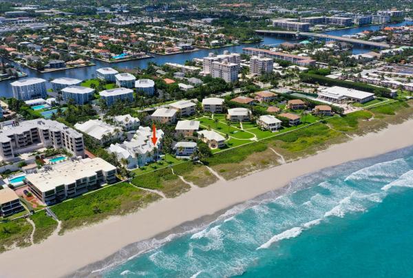 Villas Of Ocean Crest, 2115 S Ocean Blvd #11, Delray Beach, Florida 33483, image 1