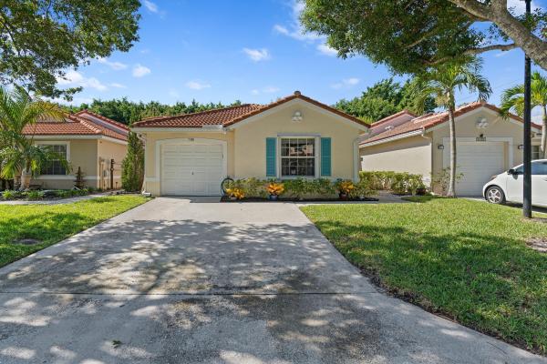 Misty Cay At Lake Charleston, 7380 Burgess Dr, Lake Worth, Florida 33467, image 1
