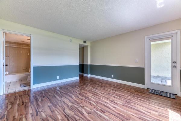 Hidden Harbour Of The Palm Beaches, 890 N Federal Hwy #107, Lantana, Florida 33462, image 1
