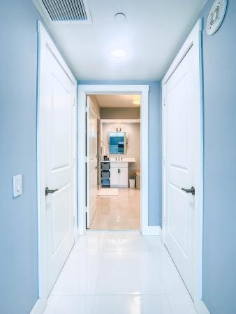 Marina Grande Club & Residences, 2640 Lake Shore Dr #415, Riviera Beach, Florida 33404, image 1