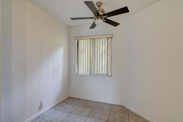 Woodbridge Lakes, 1597 Woodbridge Lakes Cir, West Palm Beach, Florida 33406, image 3