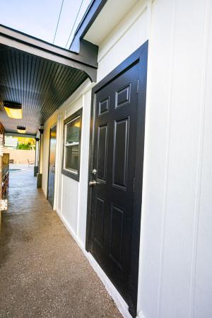 Collinwood Heights, 3626 Victoria Dr, West Palm Beach, Florida 33406, image 2