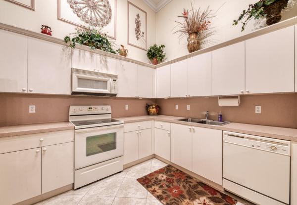 Lighthouse Pointe At Baywinds, 2404 Windjammer Way, West Palm Beach, Florida 33411, image 1