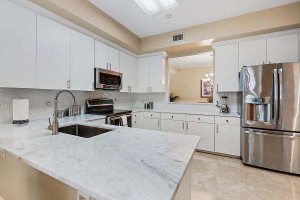 The Palms, 107 Palm Point Cir #B, Palm Beach Gardens, Florida 33418, image 1