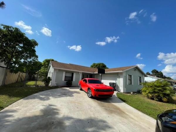 Lantana Homes, 5707 Autumn Ridge Rd, Lake Worth, Florida 33463, image 1