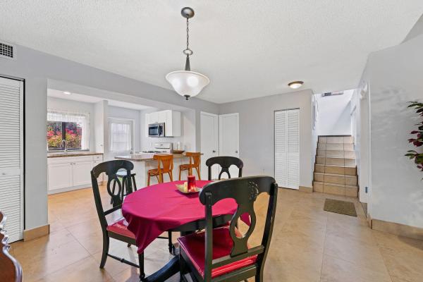 Snapper Creek Townhouses, 11308 SW 71st Ln, Kendall, Florida 33173, image 2