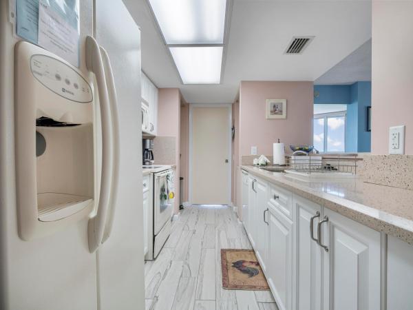 Aquanique Ocean Club, 2700 N Highway A1a #405, Fort Pierce, Florida 34949, image 1