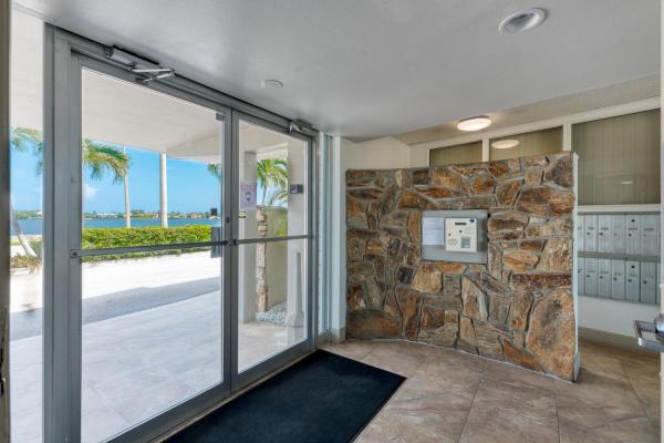 Viking Arms, 1527 S Flagler Dr #306F, West Palm Beach, Florida 33401, image 1