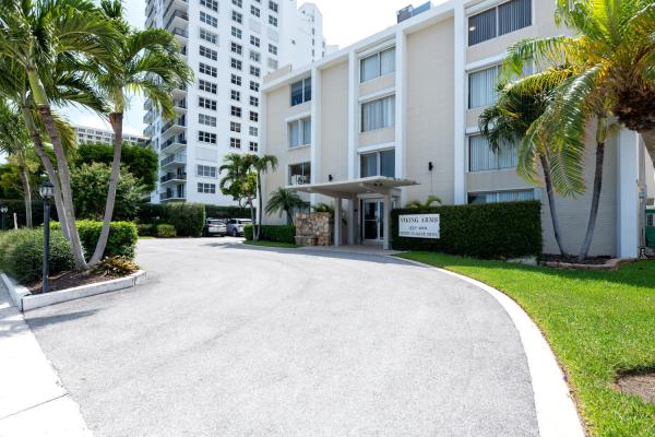 Viking Arms, 1527 S Flagler Dr #306F, West Palm Beach, Florida 33401, image 2