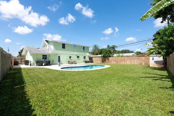 Palm Beach Gardens Estates, 674 Crocus Ct, Palm Beach Gardens, Florida 33410, image 2