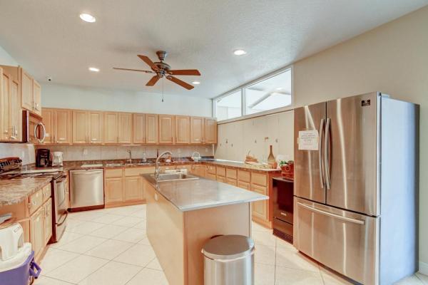 Snug Harbor Gardens, 650 Snug Harbor Dr #G307, Boynton Beach, Florida 33435, image 3
