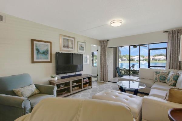 Briarwood At Eastpointe Country Club, 6962 Briarlake Cir #103, Palm Beach Gardens, Florida 33418, image 1
