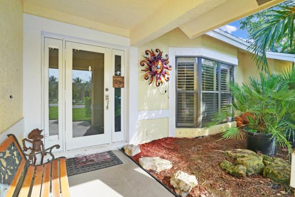 Sugar Pond Manor, 1236 Primrose Ln, Wellington, Florida 33414, image 2