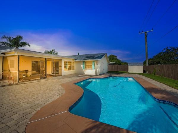 South Shore Of Wellington, 1381 Wyndcliff Dr, Wellington, Florida 33414, image 1