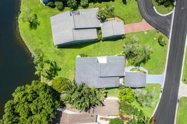 Eastpointe Country Club, 6685 S Pine Ct, Palm Beach Gardens, Florida 33418, image 1