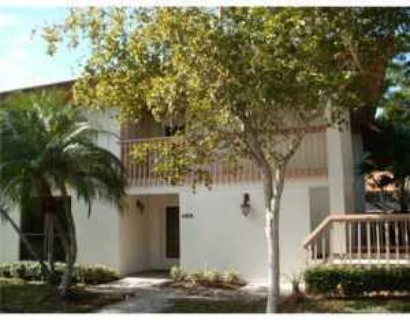 Golf Villas, 469 Brackenwood Ln, Palm Beach Gardens, Florida 33418, image 2