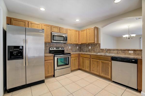 Turtle Cay, 6610 Sandy Bank Ter, Riviera Beach, Florida 33407, image 2