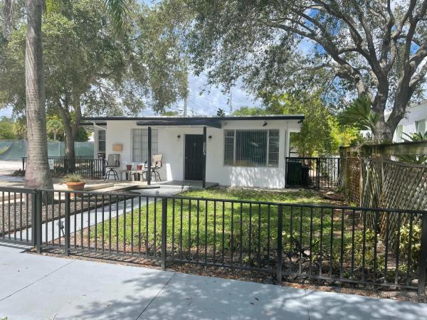 Highland Park Delray, 511 NE 3rd St, Delray Beach, Florida 33483, image 1